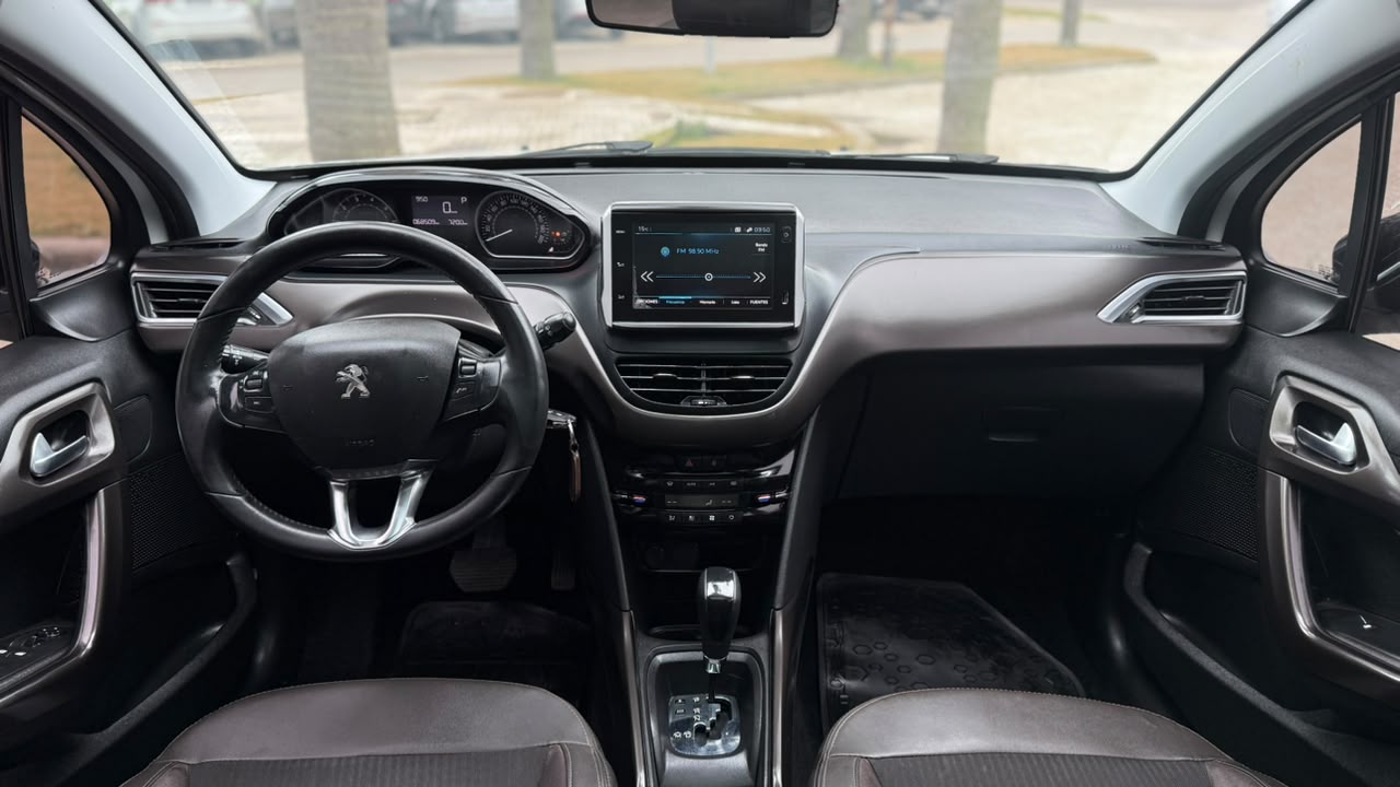 PEUGEOT - 2008  FELLINE  1.6  - AUTOMÁTICA - 2020